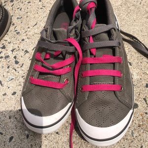 Teva Freewheel Sneakers